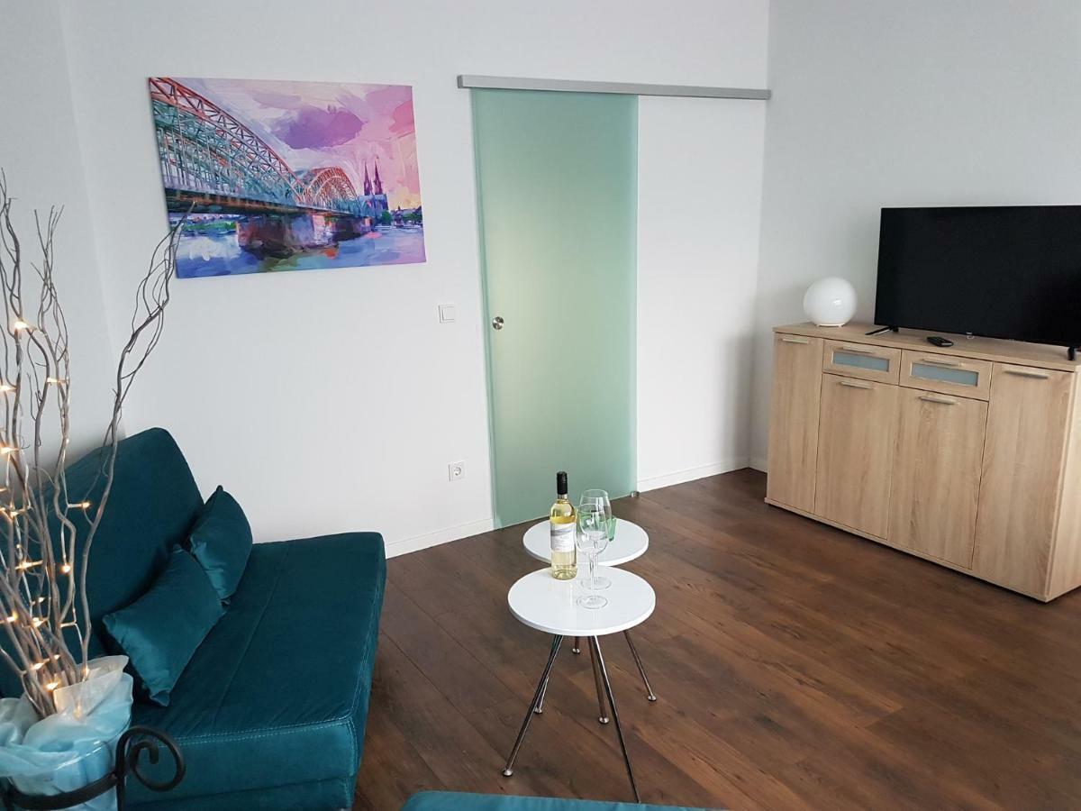 Apartment Alt-Refrath Bergisch Gladbach Exterior photo